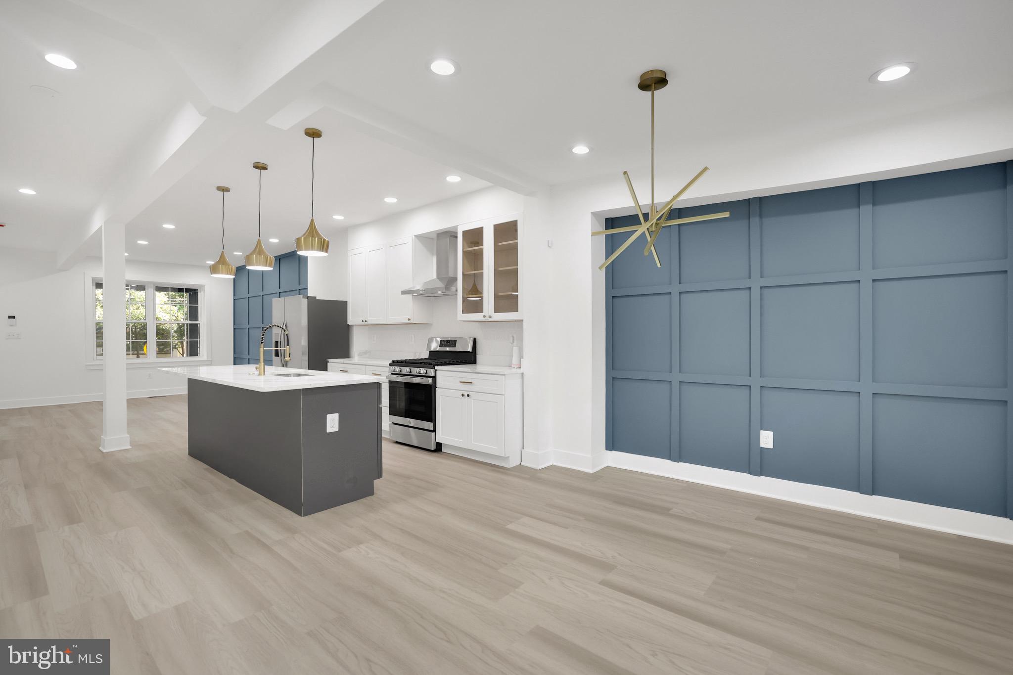 623 Longfellow Street Northwest Washington, DC 20011 - Photo 3 of 28