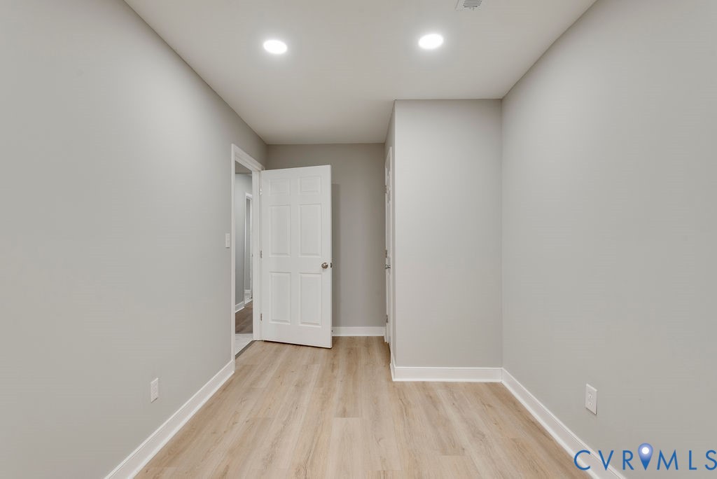 8510 Hunton Circle North Chesterfield, VA 23235 - Photo 24 of 32 a view of room