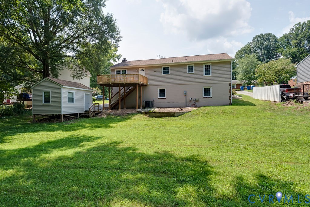 8510 Hunton Circle North Chesterfield, VA 23235 - Photo 30 of 32 a front view of house with yard and trees