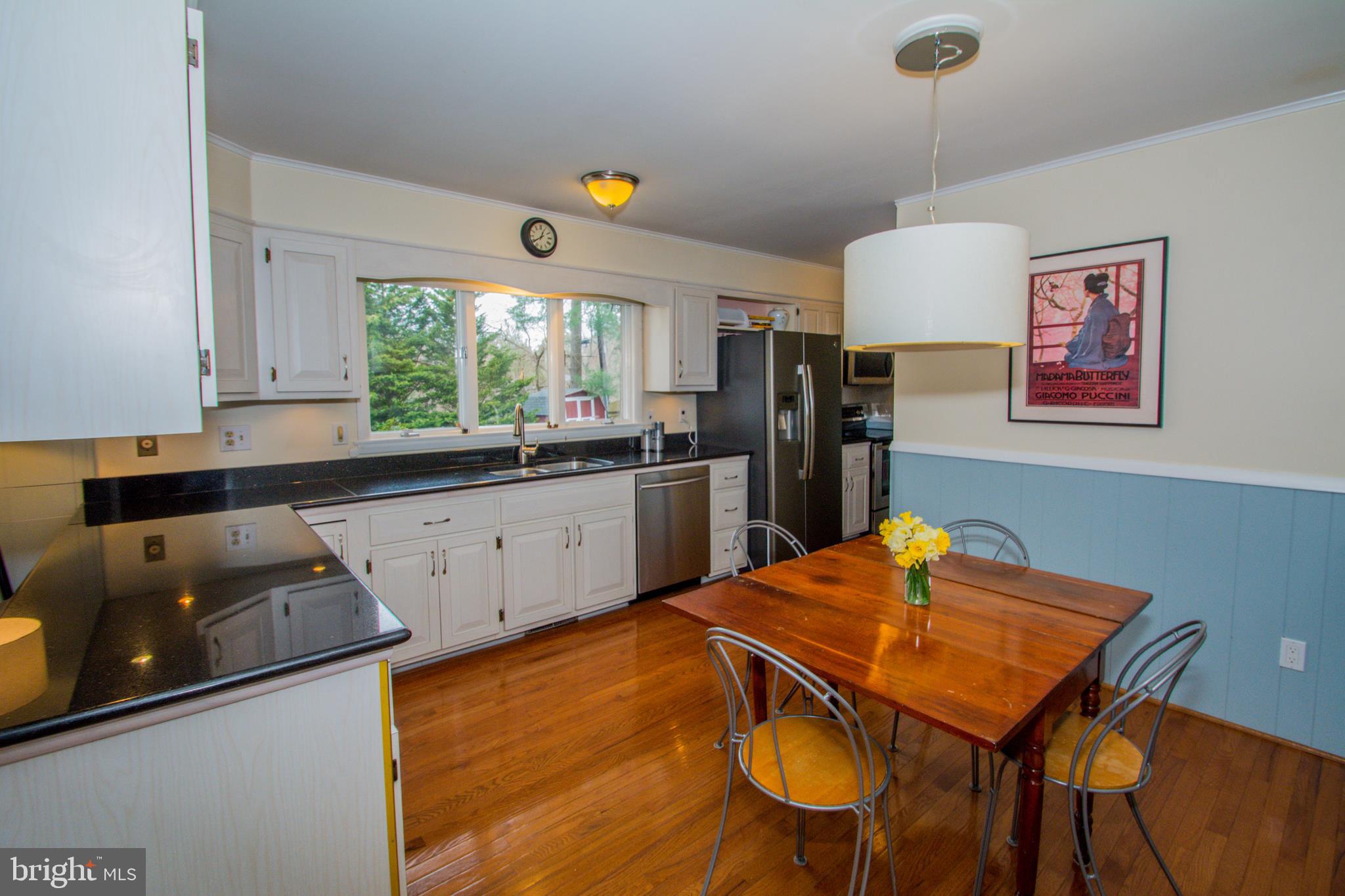 4018 Crescent Road Ellicott City, MD 21042 - Photo 16 of 64