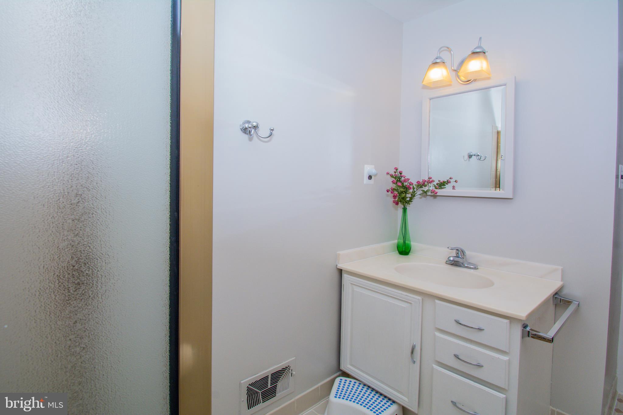 4018 Crescent Road Ellicott City, MD 21042 - Photo 31 of 64