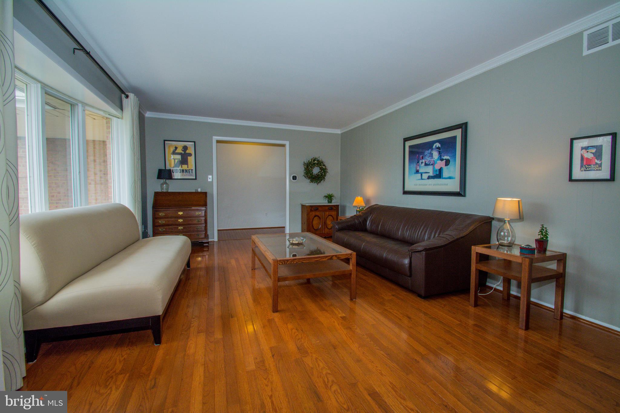 4018 Crescent Road Ellicott City, MD 21042 - Photo 7 of 64