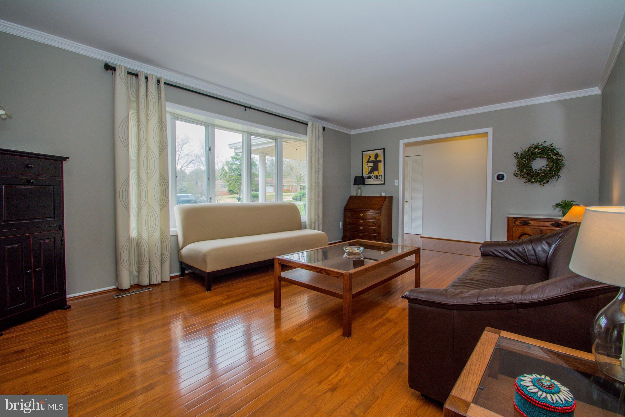 4018 Crescent Road Ellicott City, MD 21042 - Photo 8 of 64