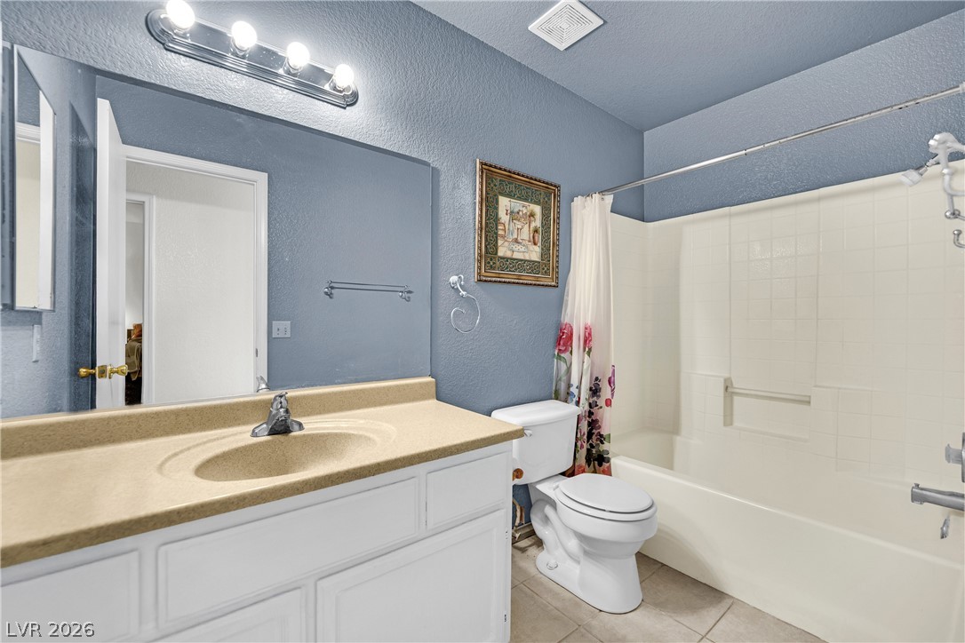 8057 Cimarron Ridge Drive Las Vegas, NV 89128 - Photo 23 of 28 Guest Bathroom