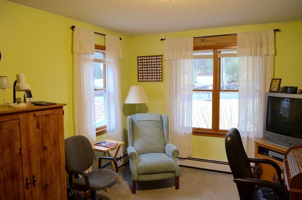 68 East Hill Road Brimfield, MA 01010 - Photo 16 of 23 Gallery Image 16