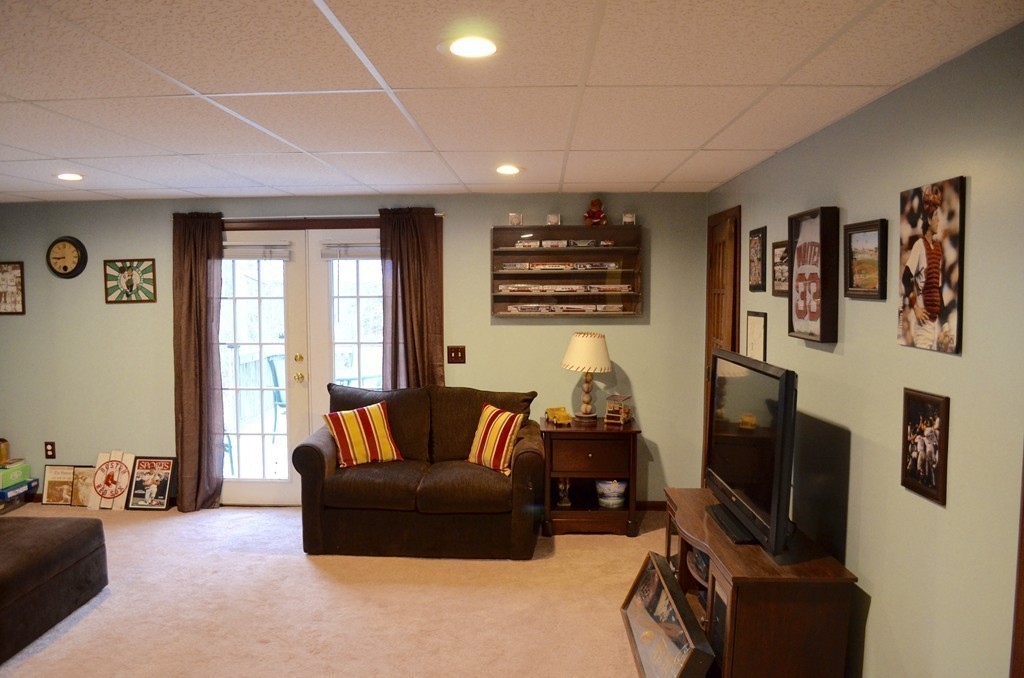 68 East Hill Road Brimfield, MA 01010 - Photo 20 of 23 Gallery Image 20