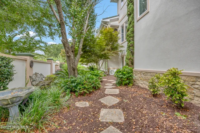 $6,000 | 806 Paoli Court, Wilmington, NC 28409