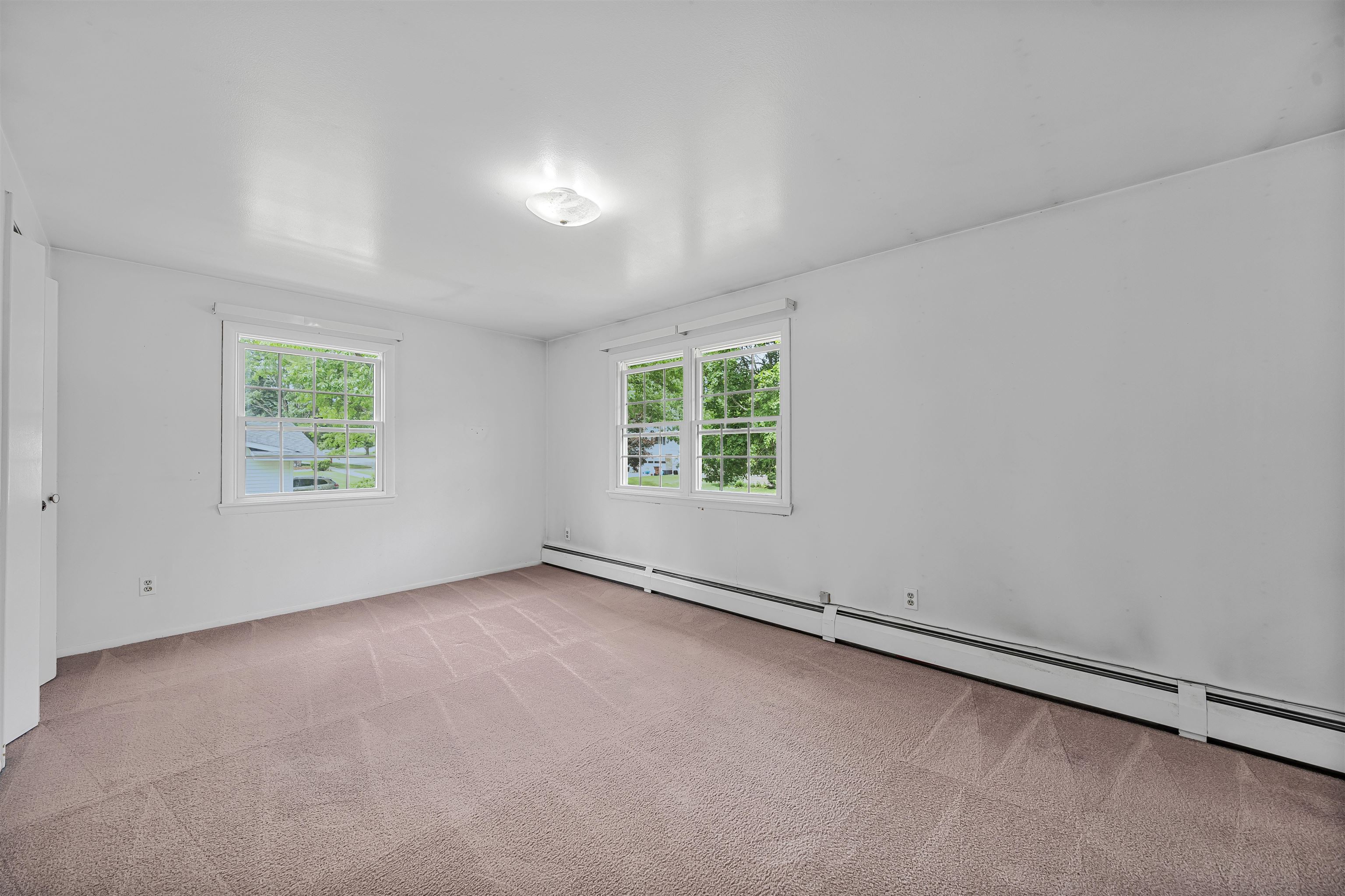 424 Crestview Street Cadillac, MI 49601 - Photo 34 of 62 1946655-47690a2a-d0fa-493c-9827-cb060c0fc331.JPG