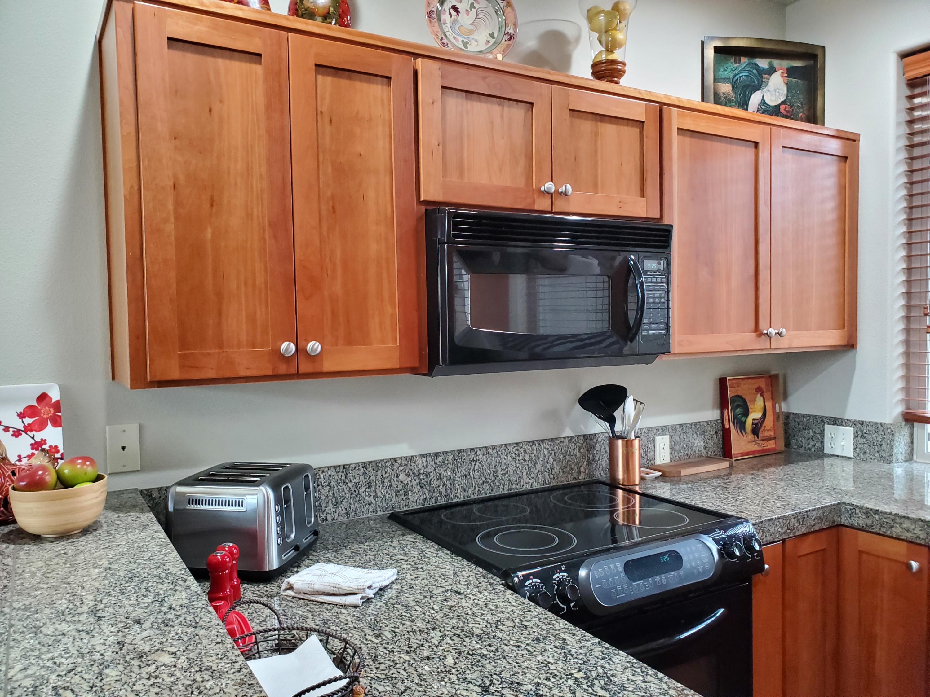 10671 Village Loop Redmond, OR 97756 - Photo 5 of 31 20201224_152400