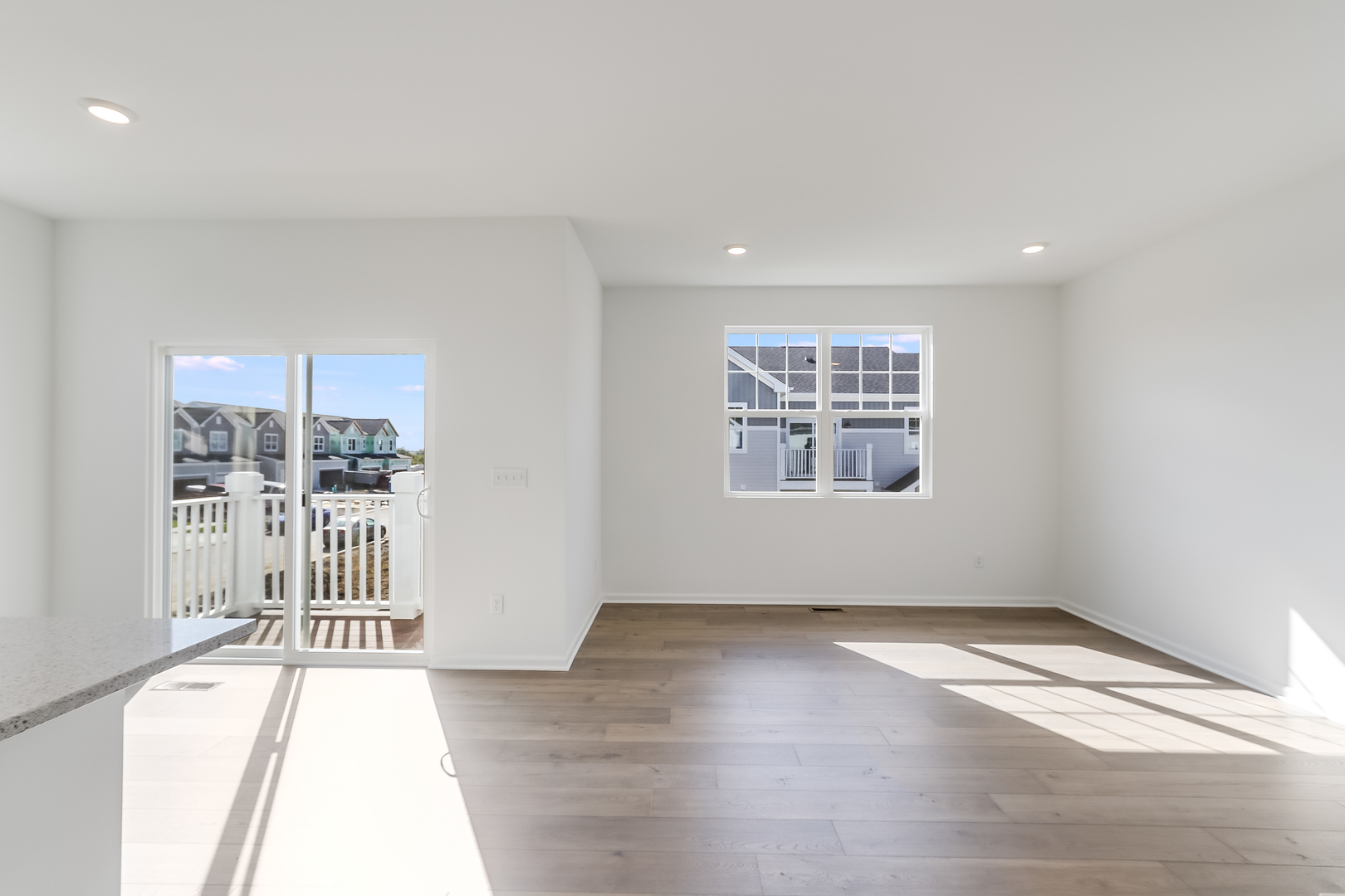 460 Comstock Road South Elgin, IL 60177 - Photo 5 of 31 a view of an empty room with a window
