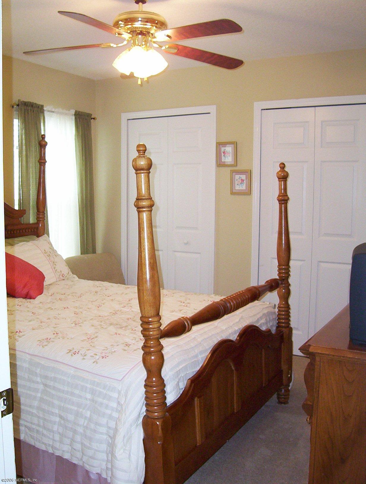 2120 Pond Spring Way Orange Park, FL 32003 - Photo 15 of 20 3RD BEDROOM