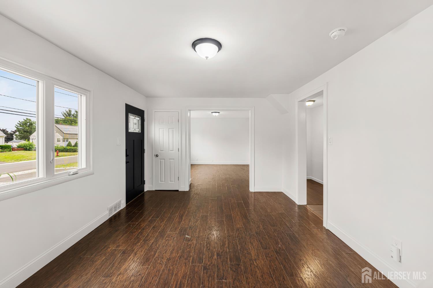 23 Longfield Road New Brunswick, NJ 08901 - Photo 29 of 50