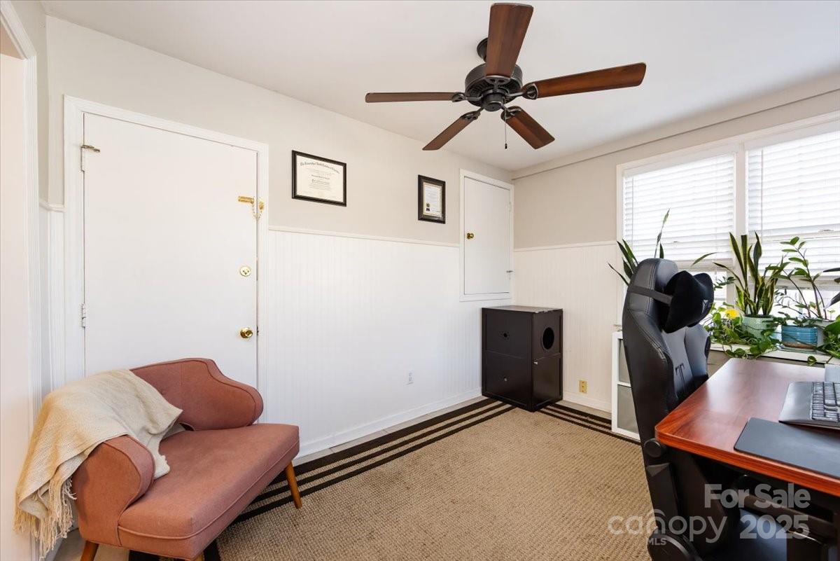 1708 Roxborough Road, Unit H Charlotte, NC 28211 - Photo 9 of 34