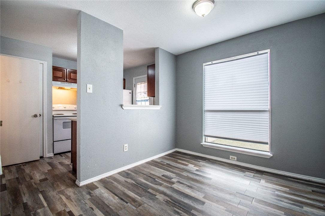 6702 Everhart Road Corpus Christi, TX 78413 - Photo 5 of 25
