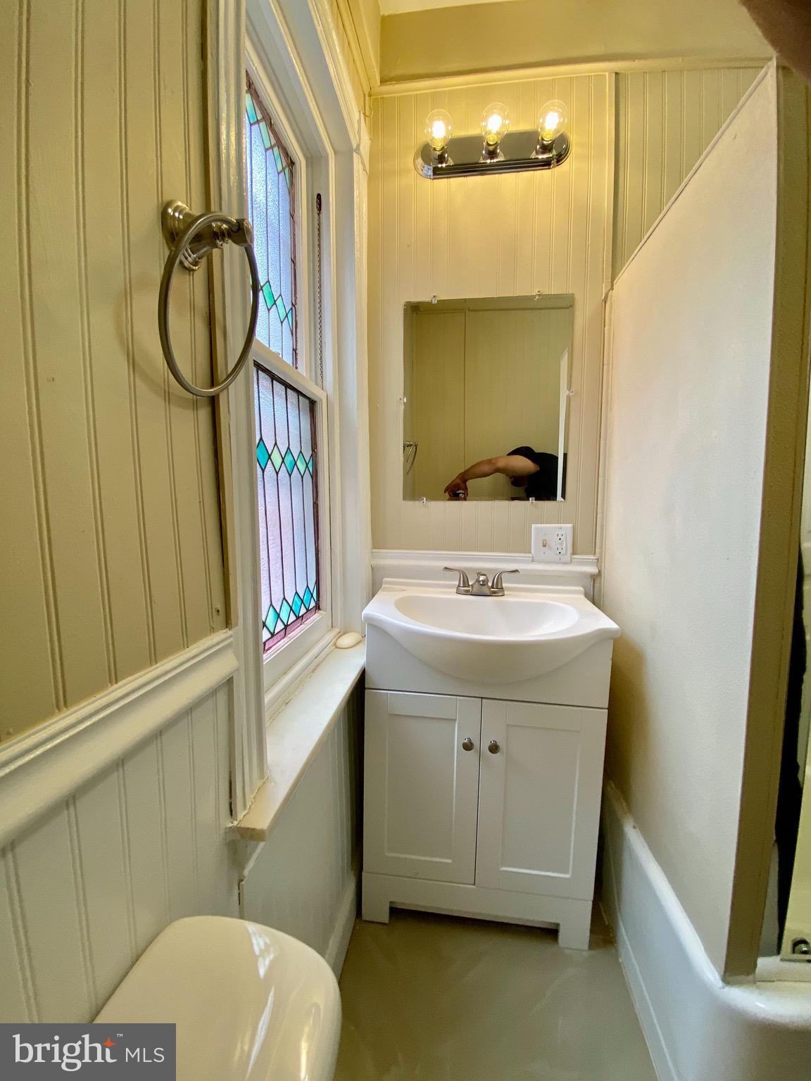 1548 Mineral Spring Road Reading, PA 19602 - Photo 22 of 37