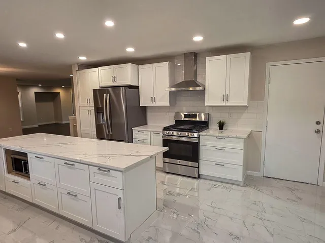 $3,500 | 8301 Lawndale Lane North, Maple Grove, MN 55311