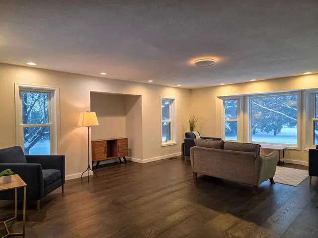 $3,500 | 8301 Lawndale Lane North, Maple Grove, MN 55311