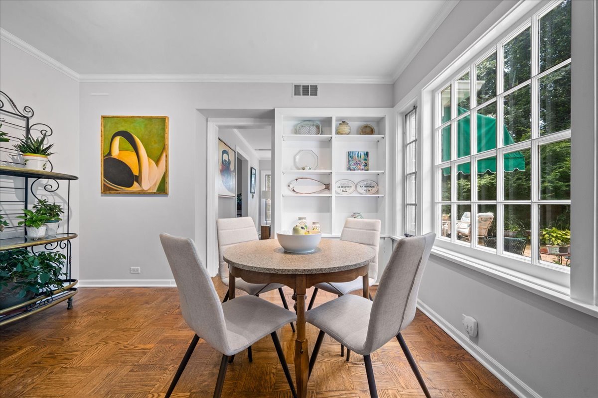 2927 Indianwood Road Wilmette, IL 60091 - Photo 16 of 39