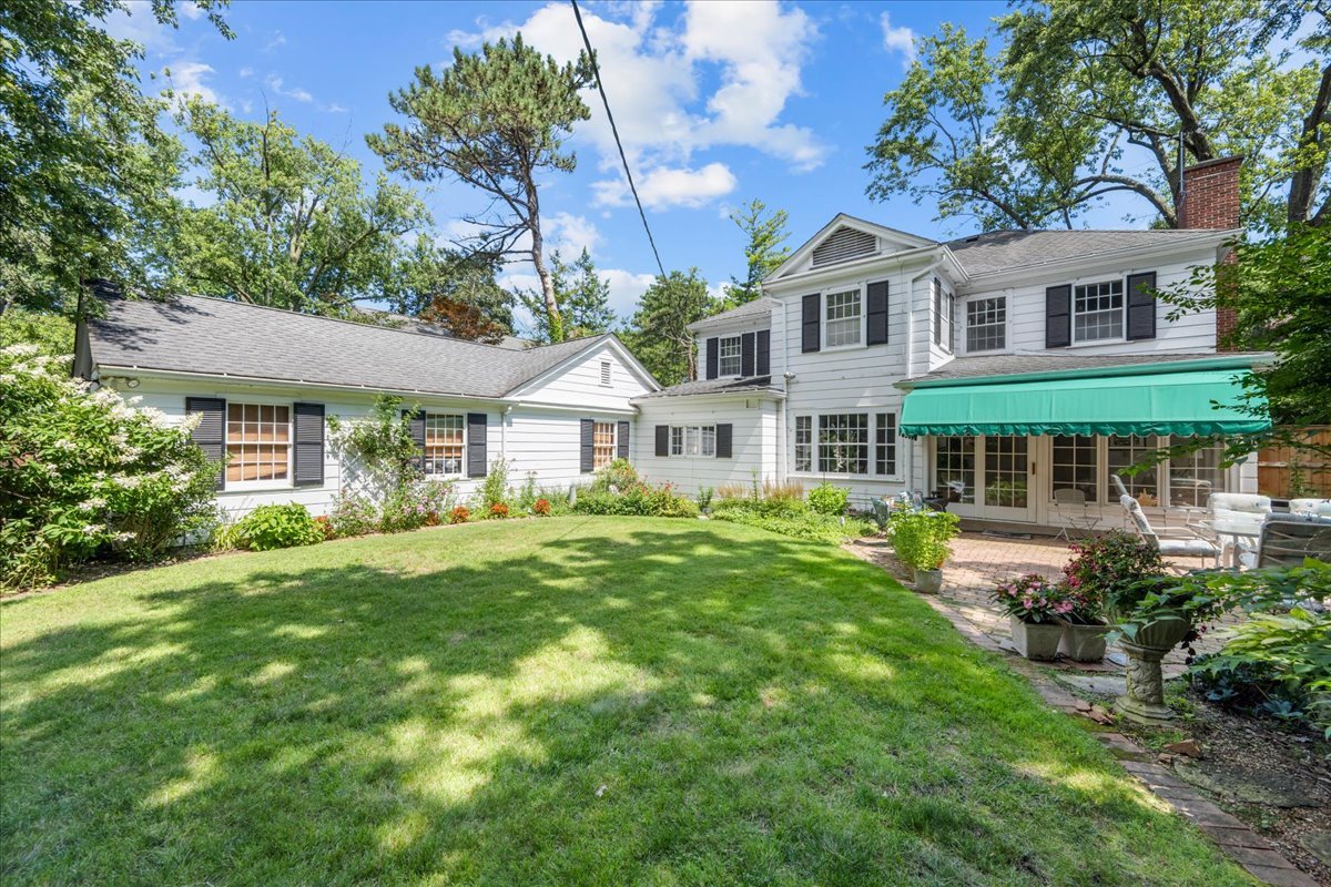 2927 Indianwood Road Wilmette, IL 60091 - Photo 32 of 39