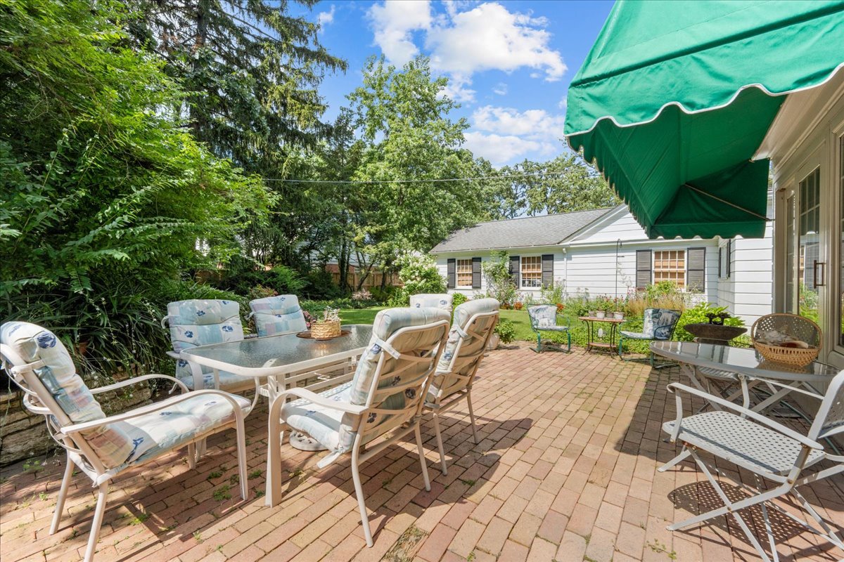 2927 Indianwood Road Wilmette, IL 60091 - Photo 33 of 39