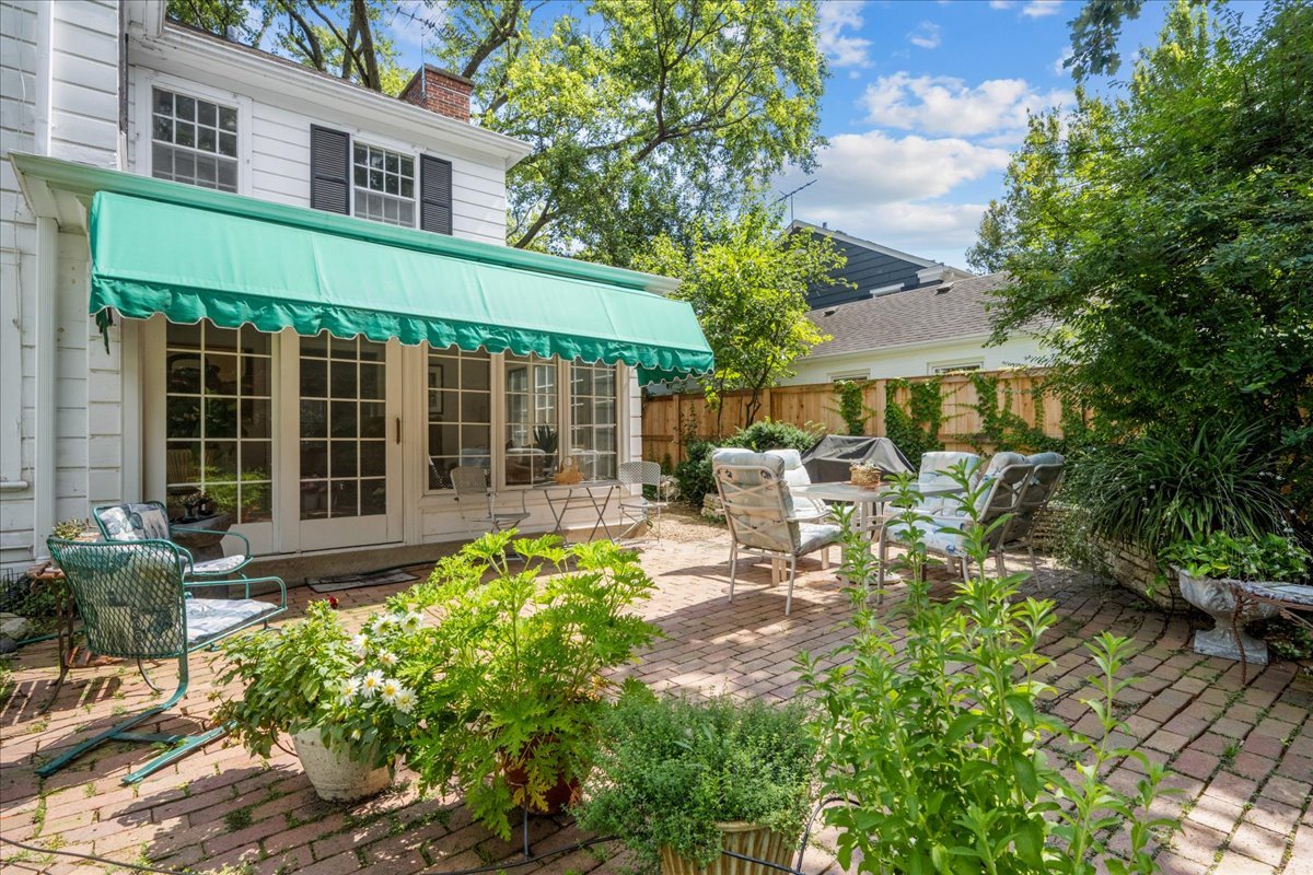 2927 Indianwood Road Wilmette, IL 60091 - Photo 34 of 39