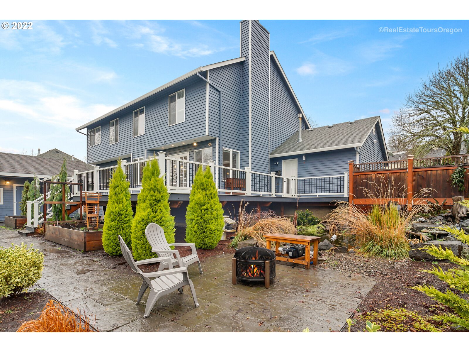 352 Meadow View Road Forest Grove, OR 97116 - Photo 2 of 26 Gallery Image 2