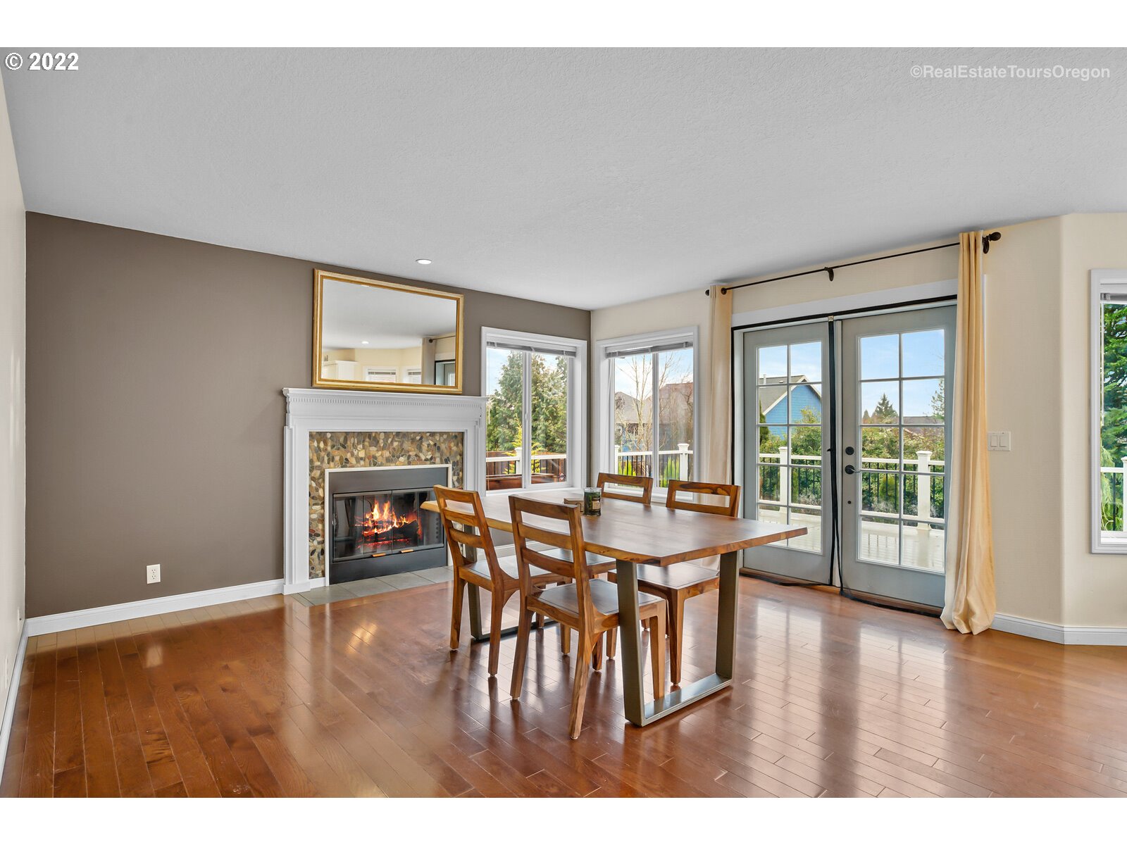 352 Meadow View Road Forest Grove, OR 97116 - Photo 14 of 26 Gallery Image 14