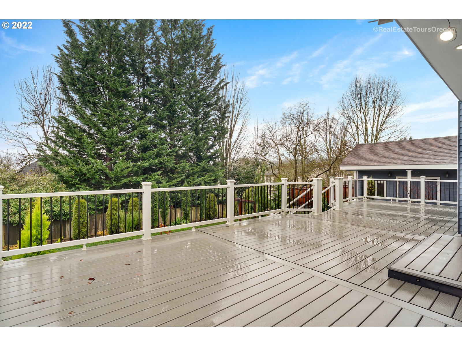 352 Meadow View Road Forest Grove, OR 97116 - Photo 7 of 26 Gallery Image 7