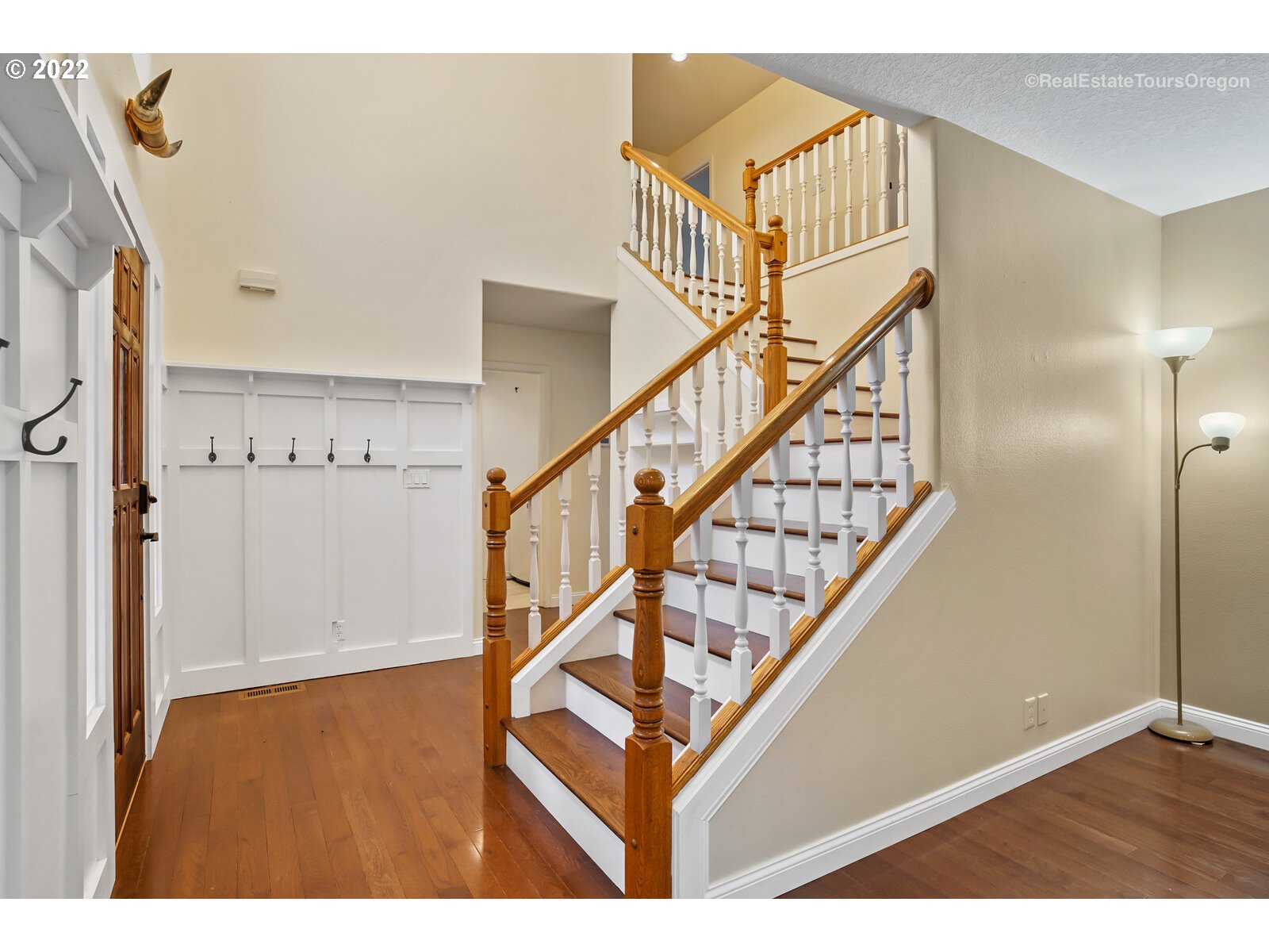 352 Meadow View Road Forest Grove, OR 97116 - Photo 10 of 26 Gallery Image 10