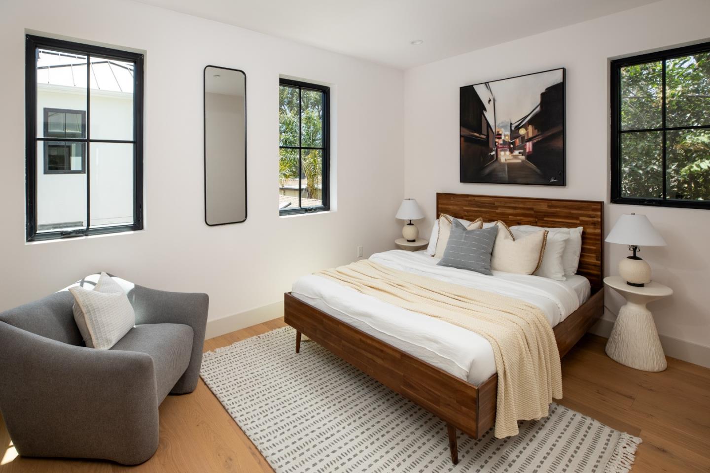 813 Bay Road Menlo Park, CA 94025 - Photo 14 of 23 a bedroom with bed and a couch