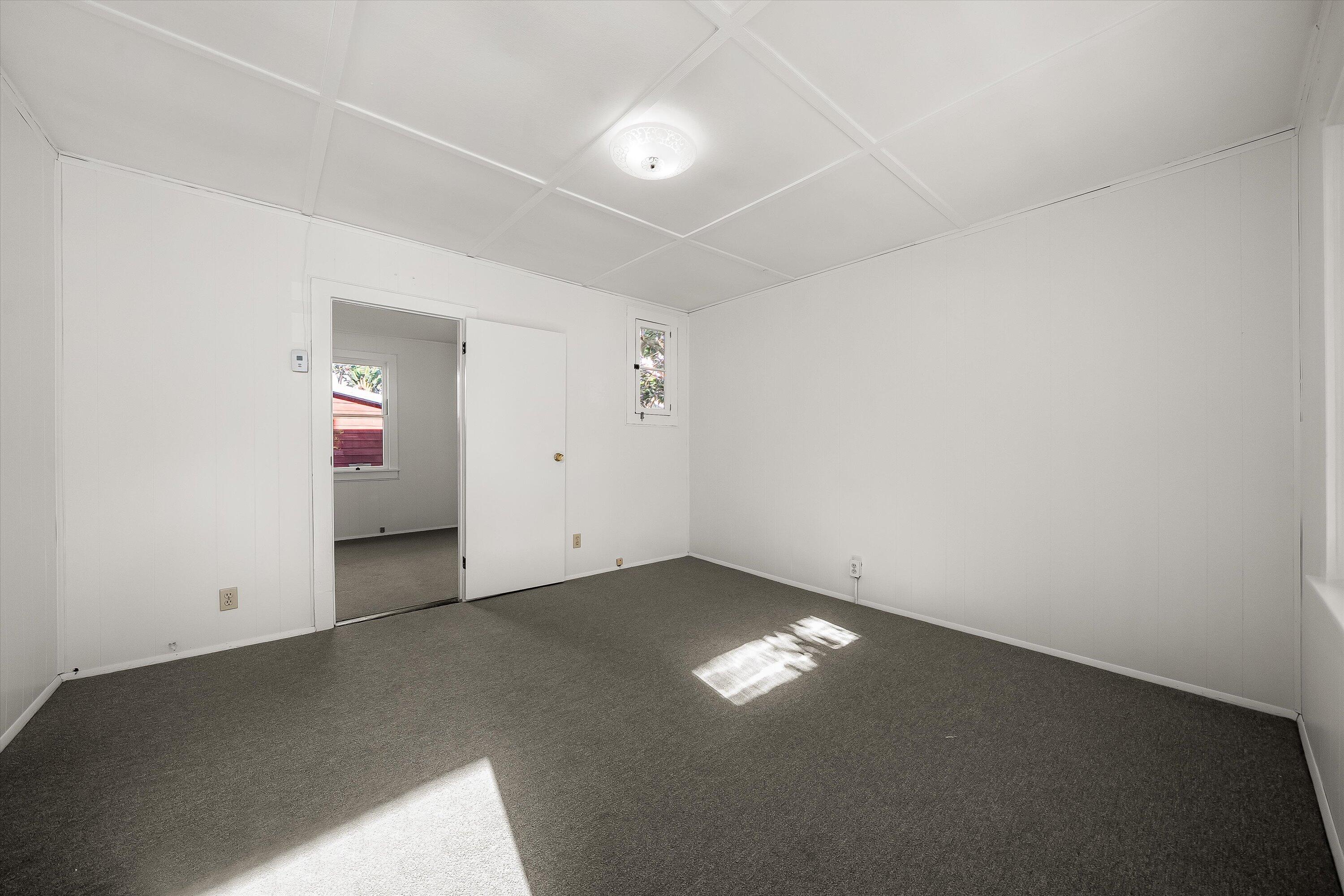 532 Brinkerhoff Avenue Santa Barbara, CA 93101 - Photo 21 of 30 B Living Room 2