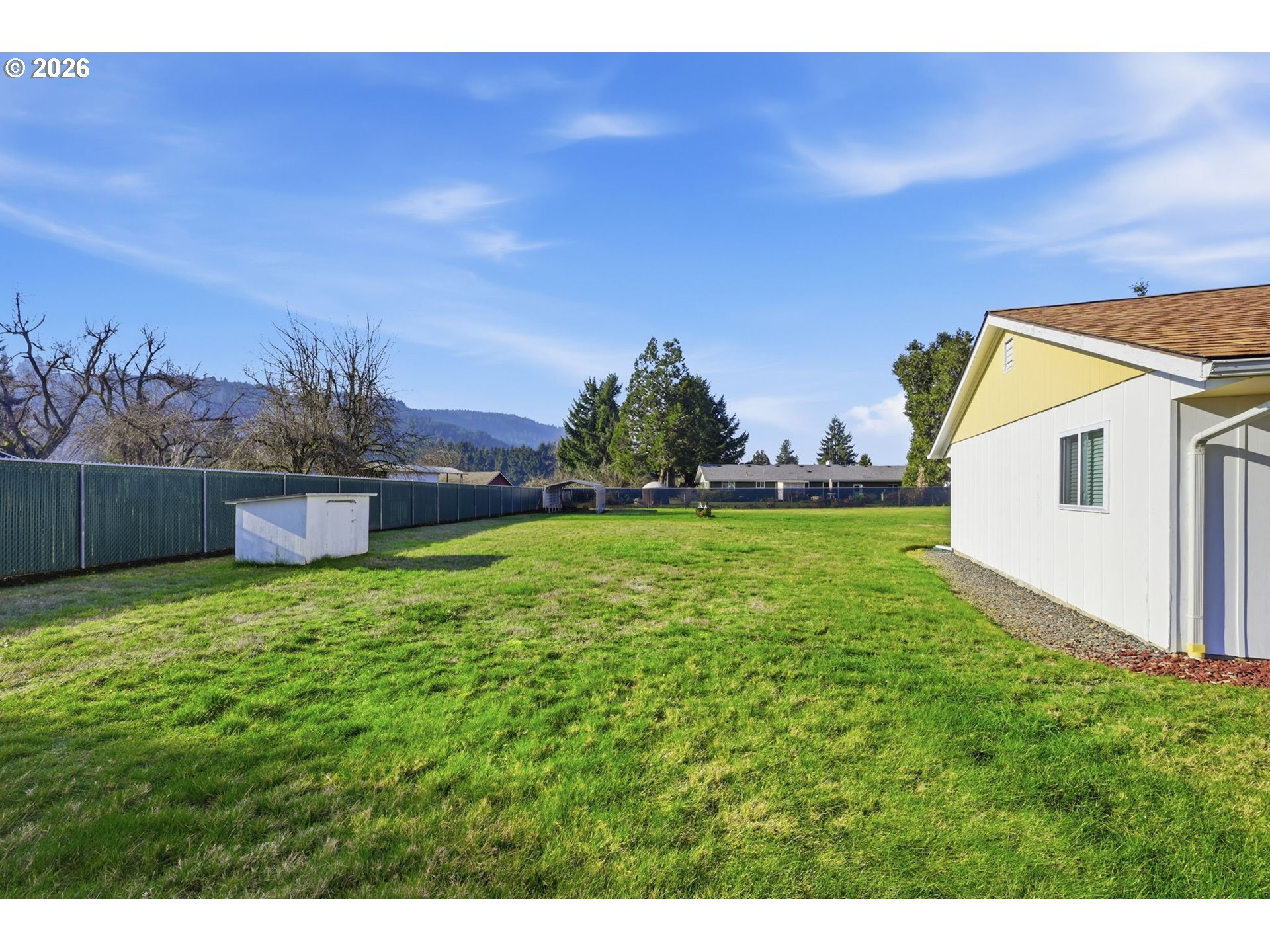 87856 Cedar Flat Road Springfield, OR 97478 - Photo 30 of 37 a view of a back yard of the house