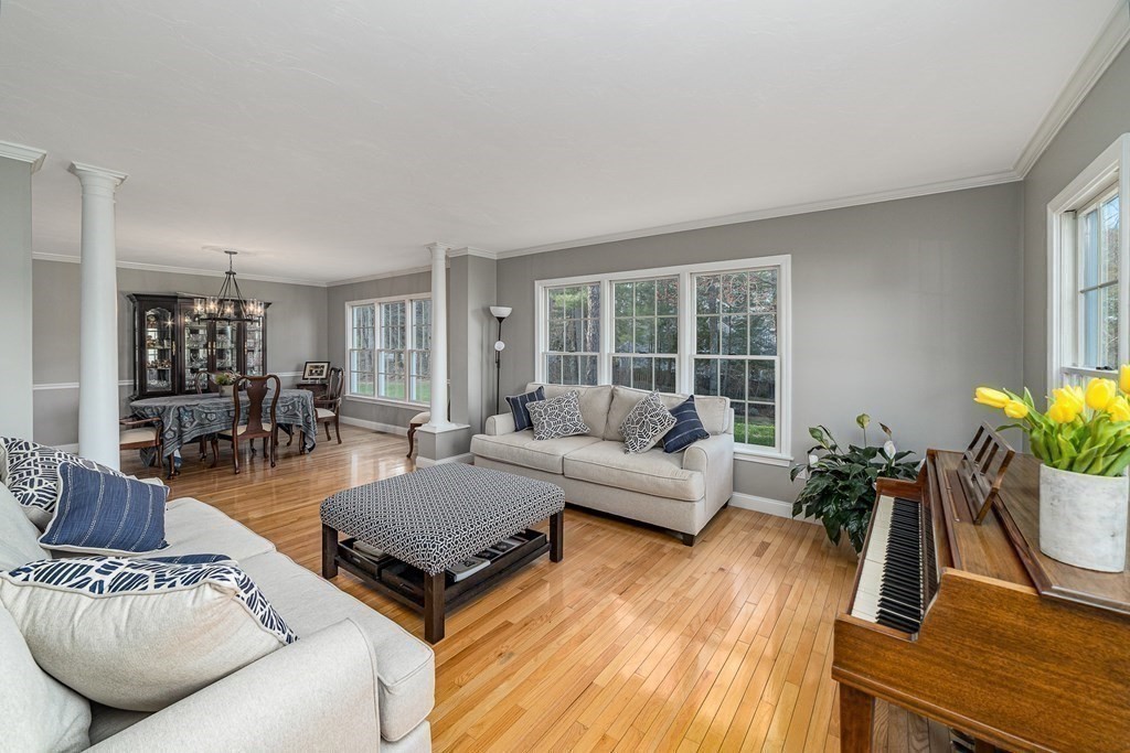 27 Stop River Road Norfolk, MA 02056 - Photo 11 of 39 Gallery Image 11
