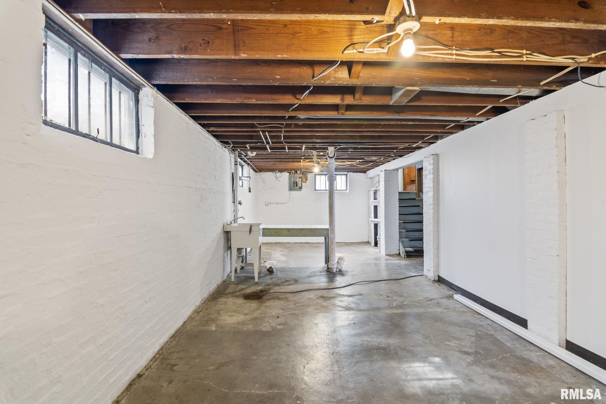 1601 West Lawrence Avenue Springfield, IL 62704 - Photo 25 of 28