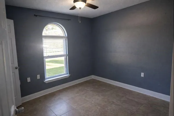 $1,500 | 101 Royal Oak Drive, Slidell, LA 70460
