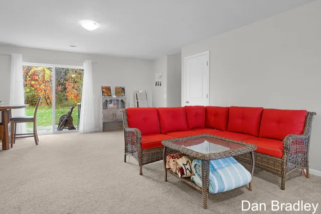 $350,000 | 448 Tentree Street, Sparta, MI 49345