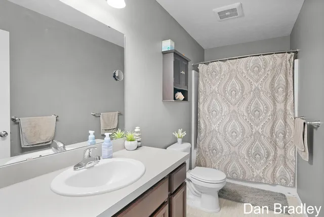 $350,000 | 448 Tentree Street, Sparta, MI 49345