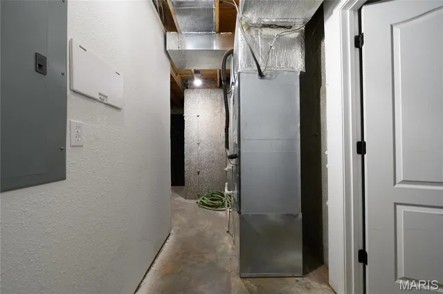 $309,000 | 19583 Ladera Road, Waynesville, MO 65583