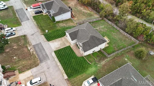 $309,000 | 19583 Ladera Road, Waynesville, MO 65583