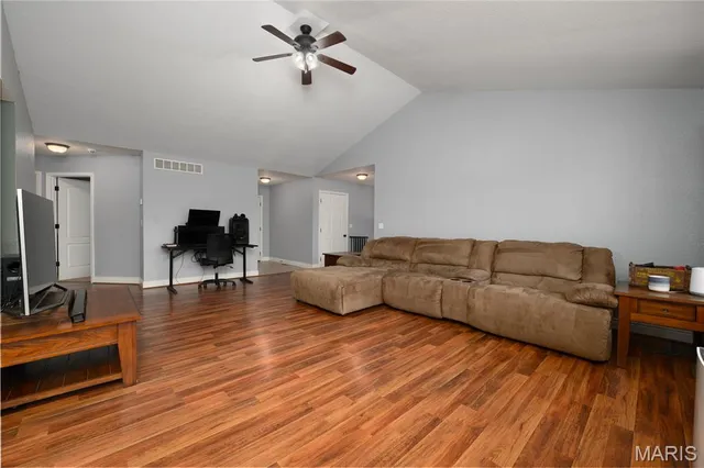 $309,000 | 19583 Ladera Road, Waynesville, MO 65583