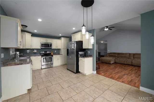 $309,000 | 19583 Ladera Road, Waynesville, MO 65583