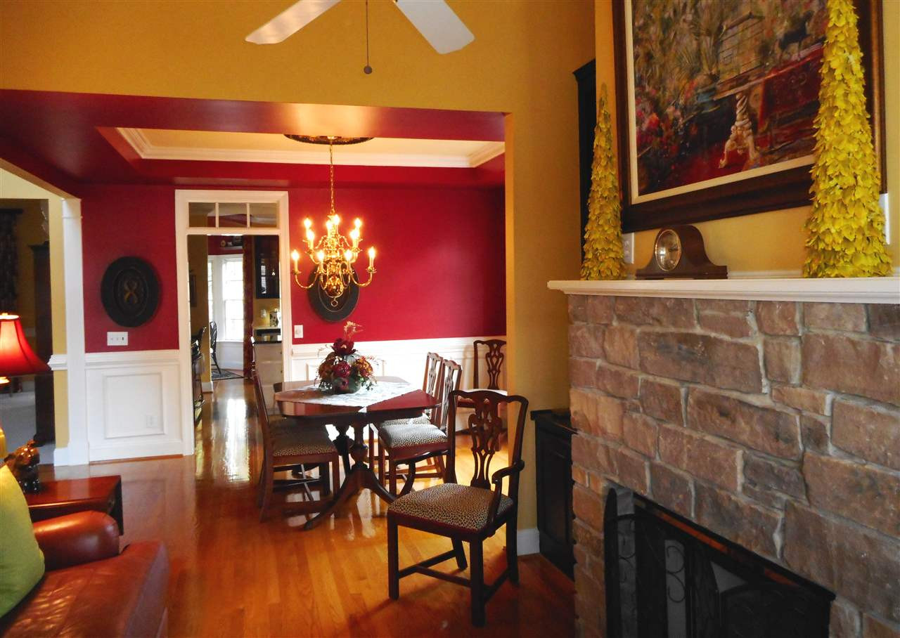 3908 Hemsbury Way Raleigh, NC 27612 - Photo 3 of 25 Photo 3