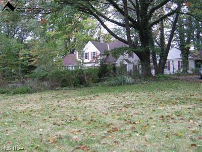617 Grayton Road Berea, OH 44017 - Photo 1 of 1 Gallery Image 1