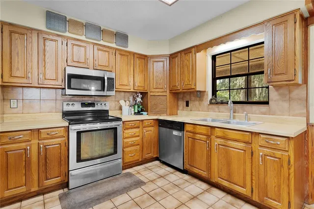 $2,599 | 8284 County Road 209, Wildwood, FL 34785