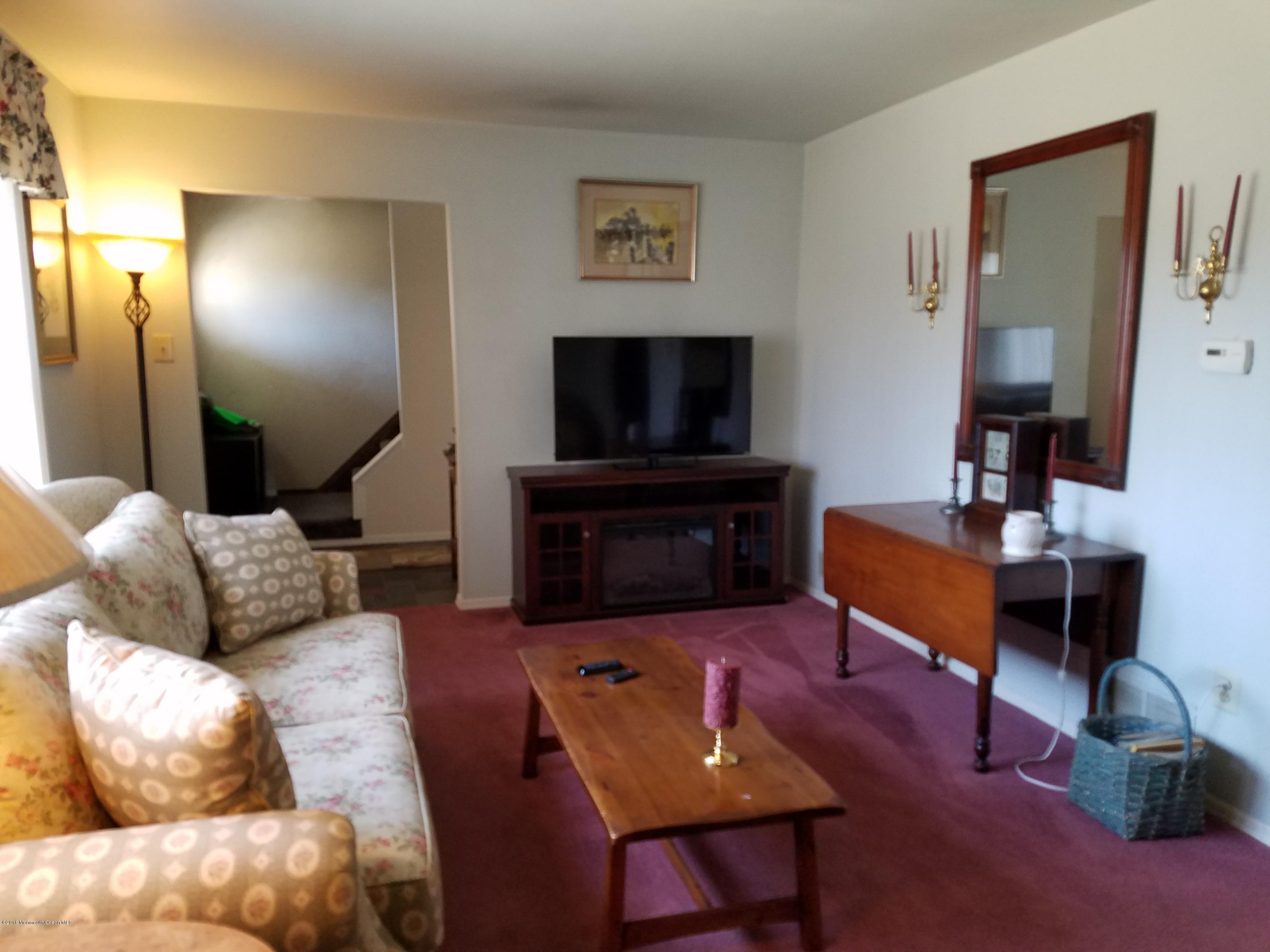121 Hopkins Road New Egypt, NJ 08533 - Photo 6 of 30 20160312_130148