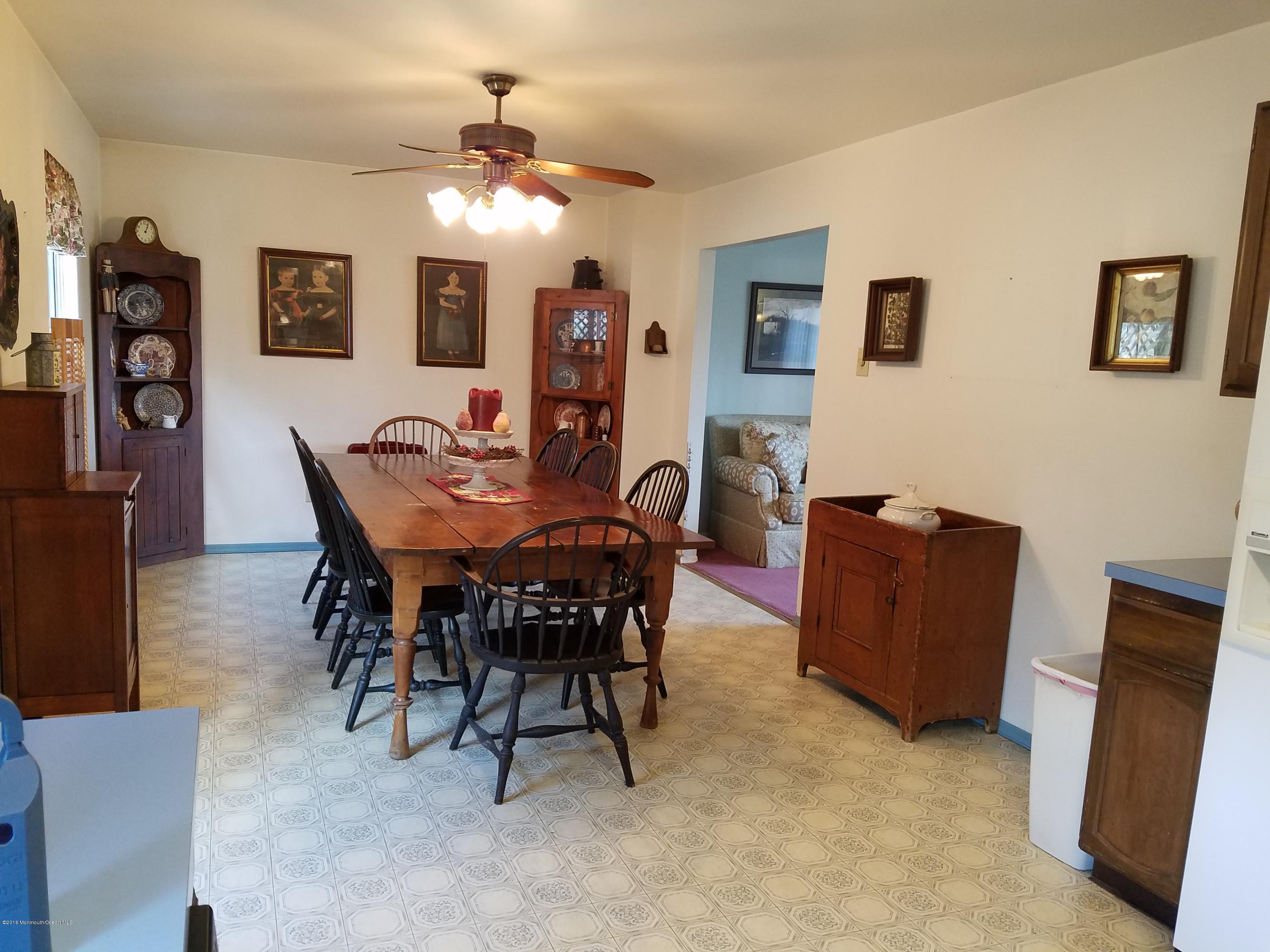 121 Hopkins Road New Egypt, NJ 08533 - Photo 8 of 30 20160312_130318