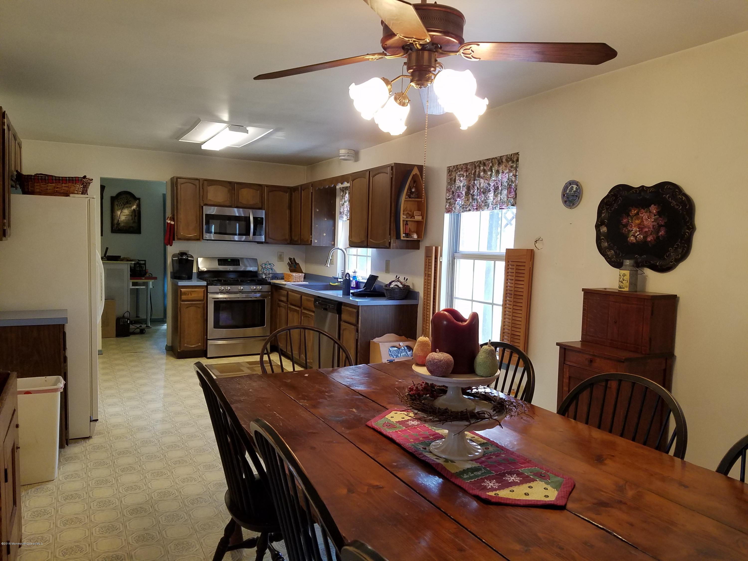 121 Hopkins Road New Egypt, NJ 08533 - Photo 10 of 30 20160312_130332