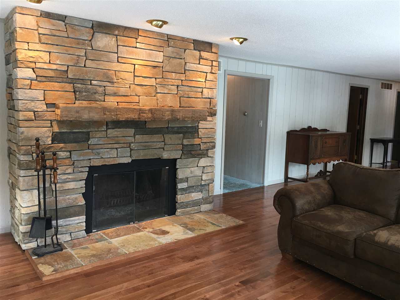 15684 Riverview Road Southeast Grayling, MI 49738 - Photo 13 of 22 1842619-12.JPG