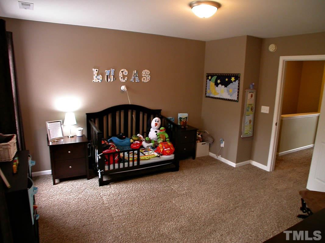 3046 Settle In Lane Raleigh, NC 27614 - Photo 14 of 24 Gallery Image 14
