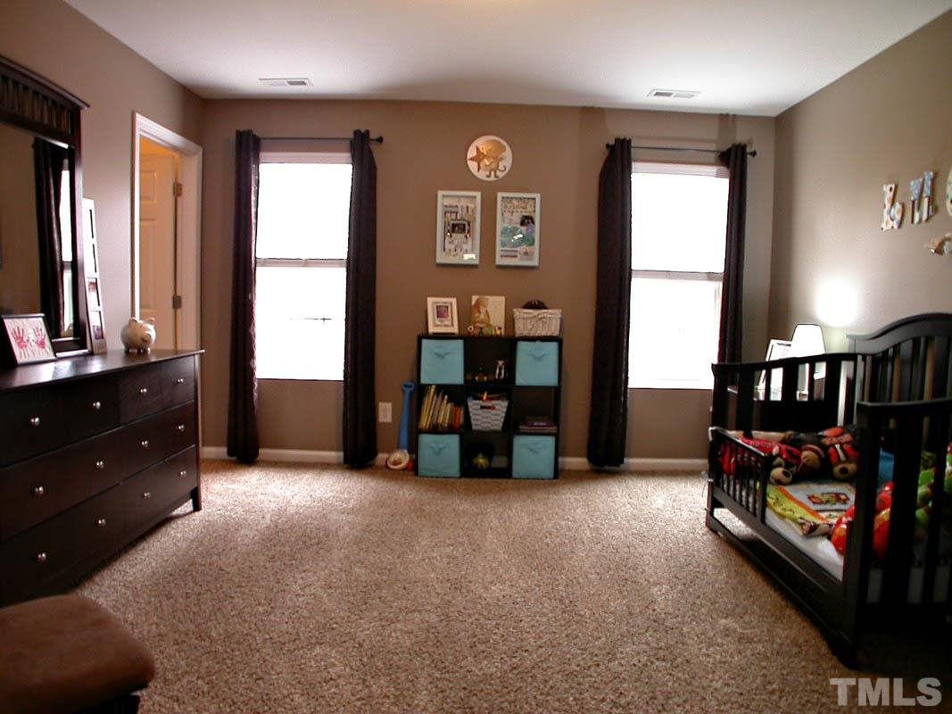 3046 Settle In Lane Raleigh, NC 27614 - Photo 15 of 24 Gallery Image 15